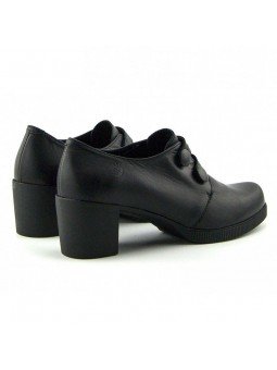 Comprar Online Zapatos Yokono Shoes con tacon ancho, modelo Dana 008, color negro, vista talon