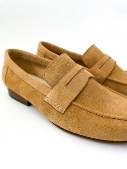 Mocasines Piel Serraje Lince 10402, color camel, vista portada.