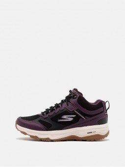 Botines Skechers Go Run Trail Altitude Highly Elevated, modelo 128206 bkpr, color negro-morado, vista lateral.